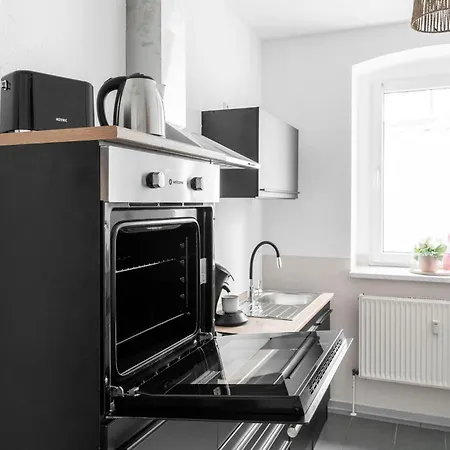 Schaebu! 1 Ferienwohnung Im Herzen Von Cottbus Eksteriør billede